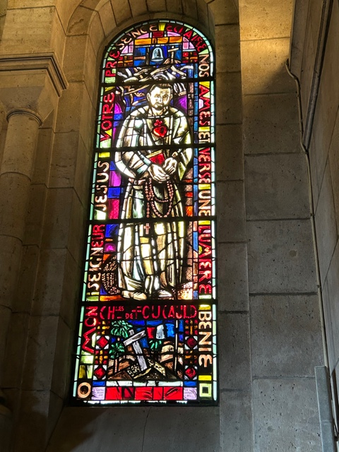 2024 Paris CdF Fenster in Sacre Coeur